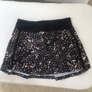 Lululemon Star crush pace rival skirt Size 4